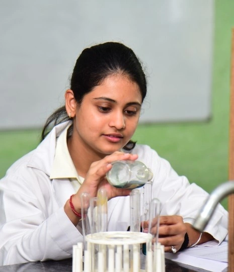 Applied Sciences students conducting experiments